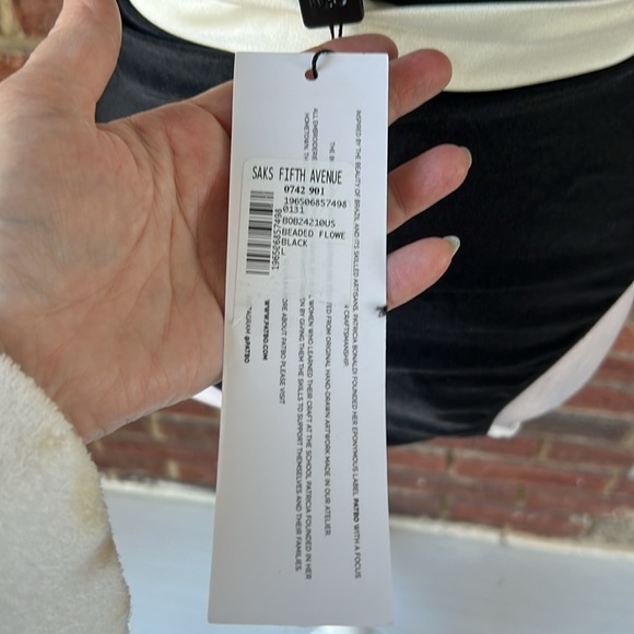 PatBO Plunge Neckline One-Piece Without Flower Size Large - Picture 5 of 6